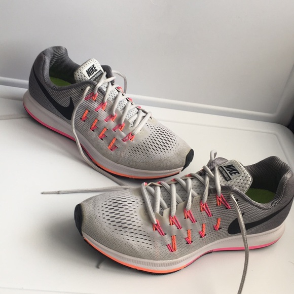 Nike Zoom Pegasus 33 knitted athletic sneakers - Picture 6 of 8